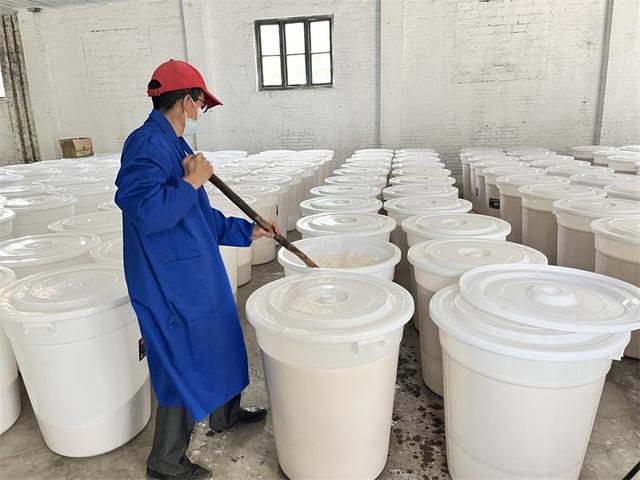 铜川市印台区让社区工厂成为实现乡村振兴群众致富的重要载体